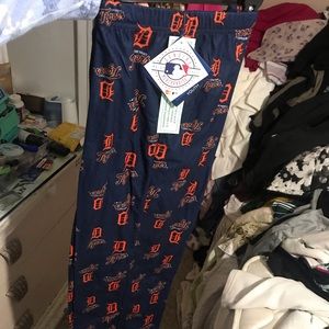 BRAND new Detroit Tigers pajama pants nwt youth